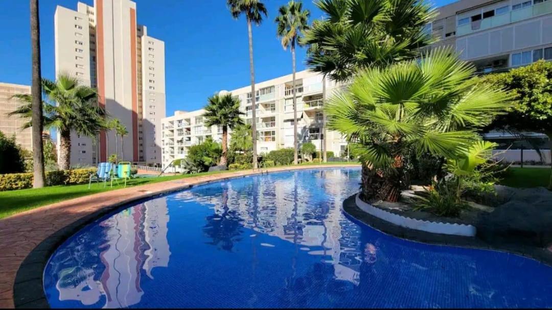 Vacanza Luxury Complex- Parking , Pool Only In The Summer , Rincon De Loix Apartment เบนิดอร์ม ภายนอก รูปภาพ